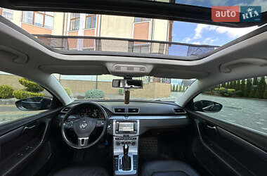 Універсал Volkswagen Passat 2013 в 
