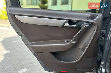 Універсал Volkswagen Passat 2013 в 