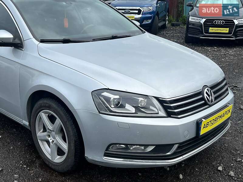 Универсал Volkswagen Passat 2011 в Ужгороде