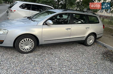 Универсал Volkswagen Passat 2008 в 