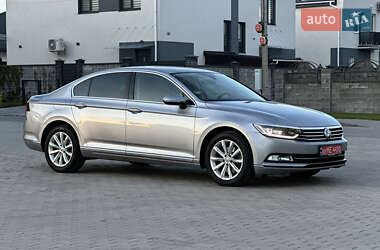 Седан Volkswagen Passat 2019 в 