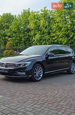 Універсал Volkswagen Passat 2020 в Луцьку