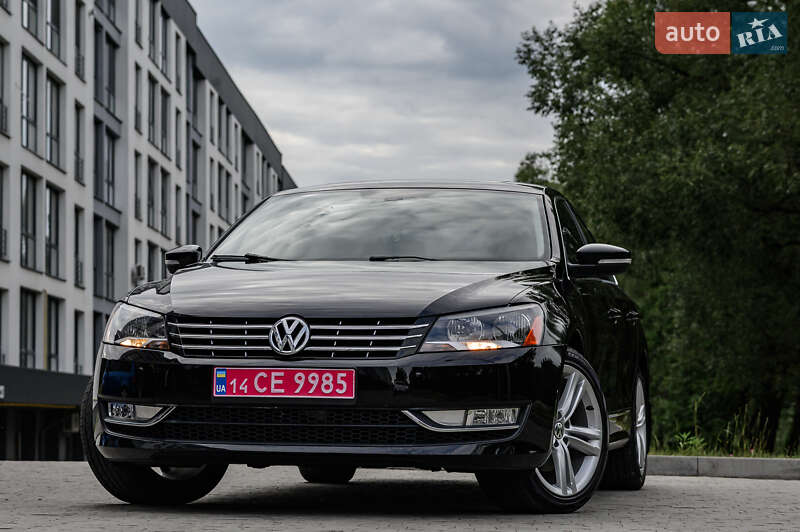 Седан Volkswagen Passat 2013 в Новояворовске