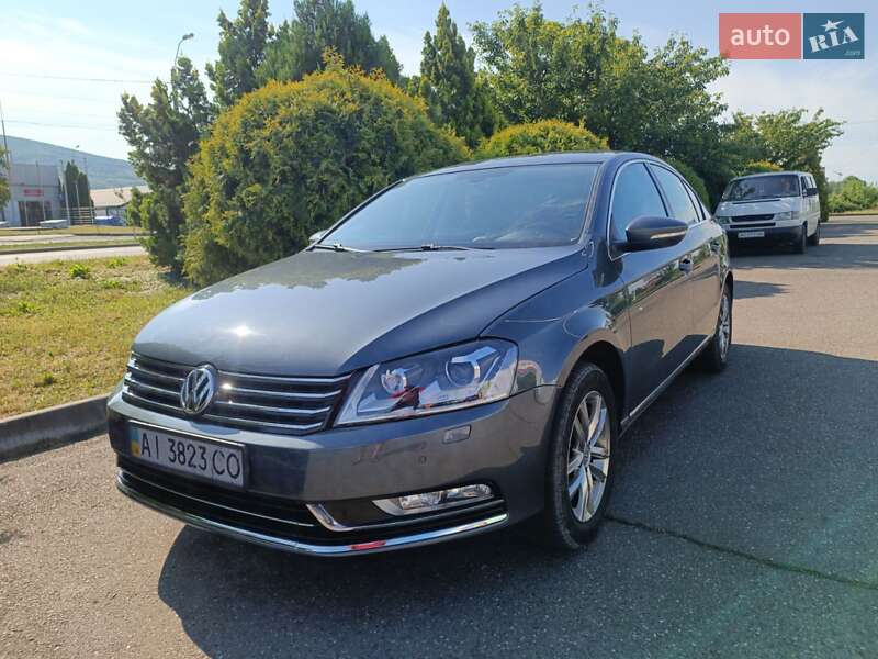 Volkswagen Passat 2012