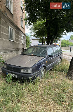 Універсал Volkswagen Passat 1992 в Кам'янець-Подільському