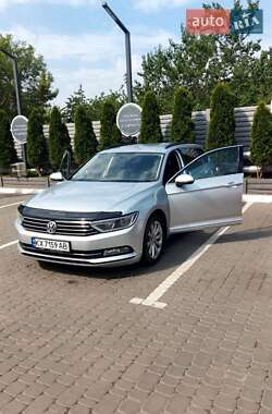 Універсал Volkswagen Passat 2016 в Харкові