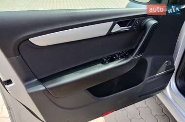 Универсал Volkswagen Passat 2013 в 