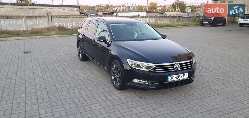 Универсал Volkswagen Passat 2017 в Запорожье