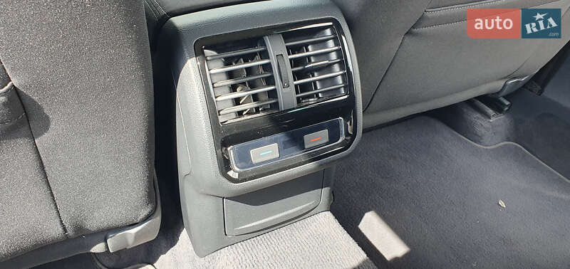 Универсал Volkswagen Passat 2017 в Запорожье