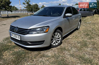 Седан Volkswagen Passat 2013 в Киеве