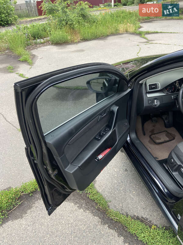 Универсал Volkswagen Passat 2012 в Черкассах