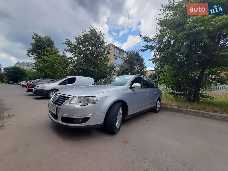 Универсал Volkswagen Passat 2006 в Стрые