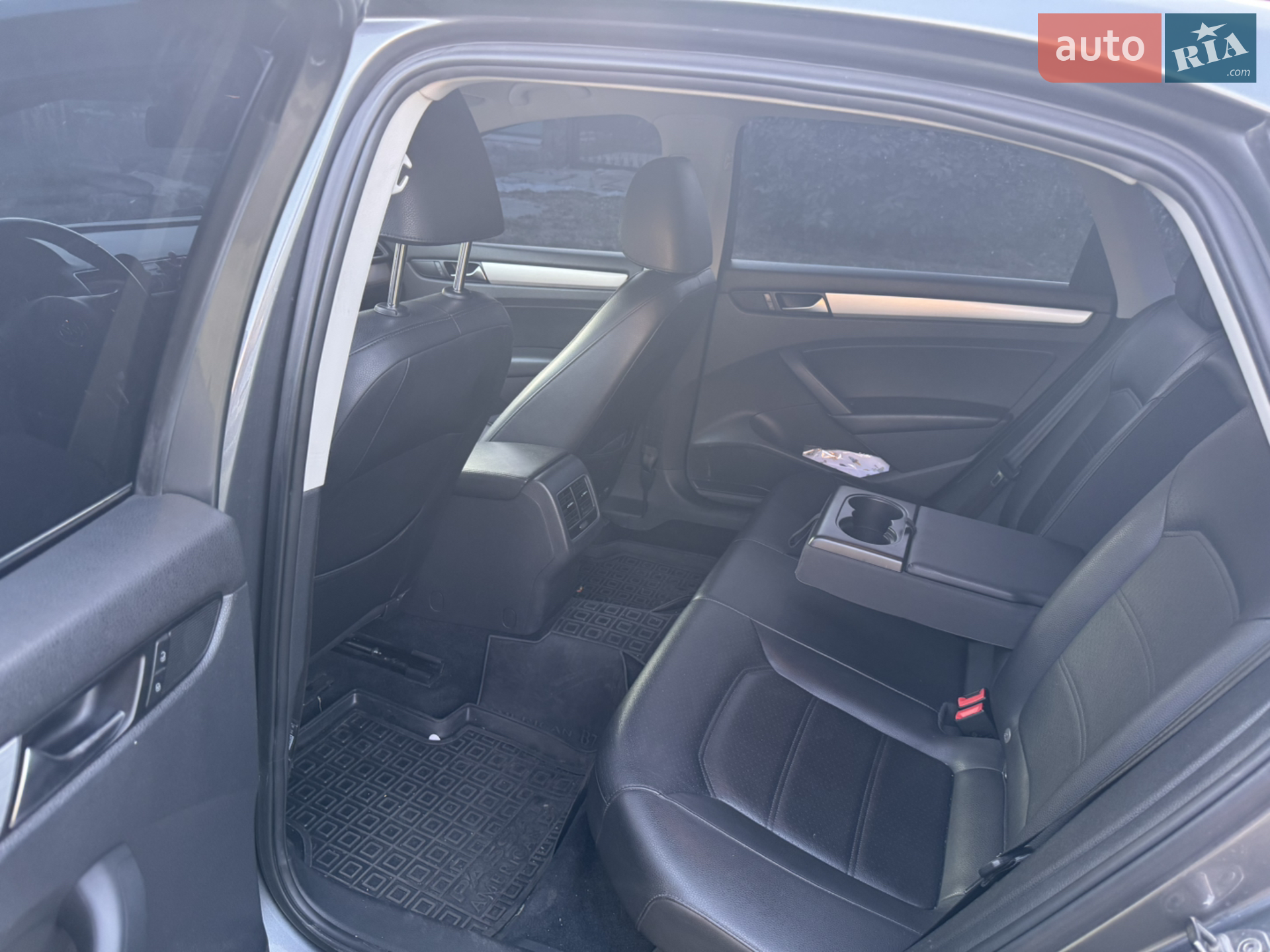 2012 Volkswagen Passat - мініатюра 4