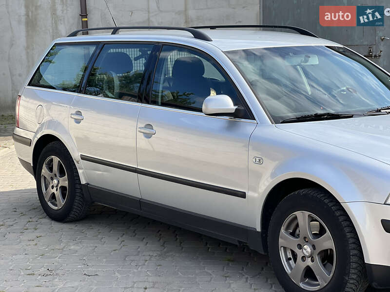 Универсал Volkswagen Passat 2003 в Луцке