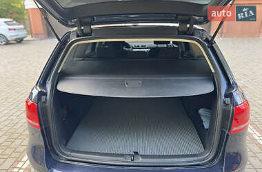 Универсал Volkswagen Passat 2011 в 