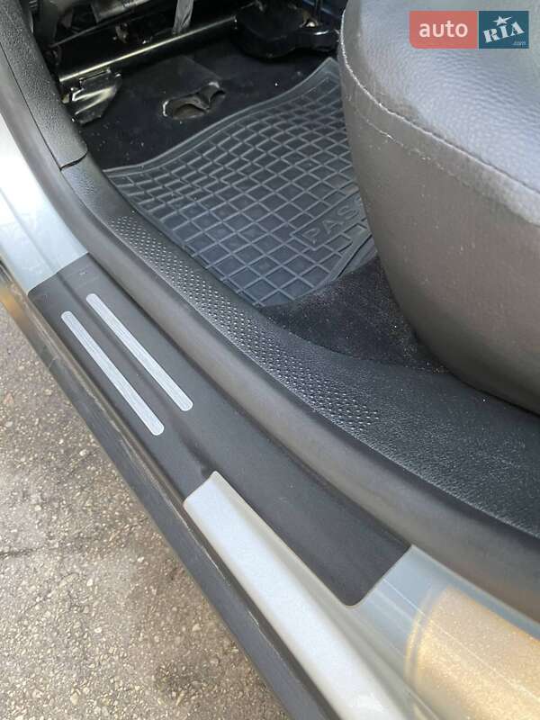 Седан Volkswagen Passat 2003 в Соснице