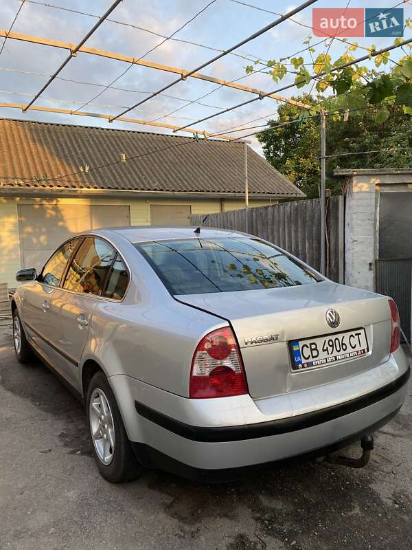 Седан Volkswagen Passat 2003 в Соснице