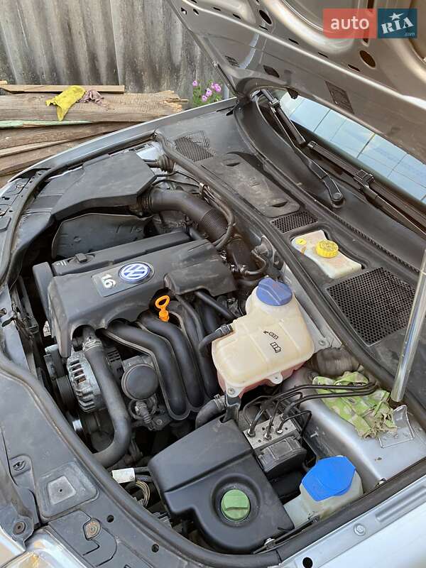 Седан Volkswagen Passat 2003 в Соснице