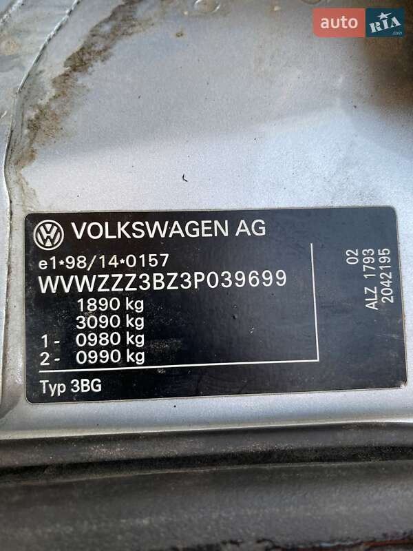 Седан Volkswagen Passat 2003 в Соснице