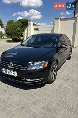 Седан Volkswagen Passat 2012 в Миколаєві