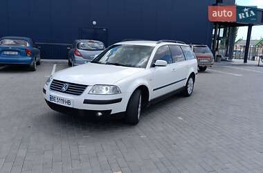 Универсал Volkswagen Passat 2001 в Первомайске