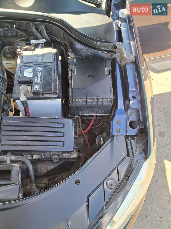 Універсал Volkswagen Passat 2011 в Луцьку