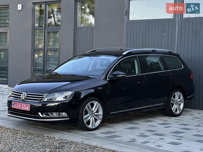 Універсал Volkswagen Passat 2013 в Івано-Франківську