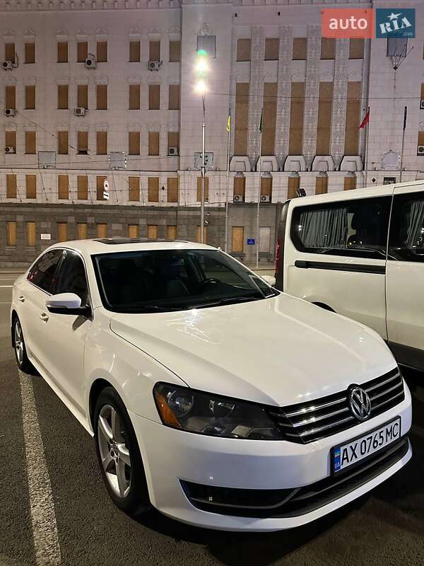 Седан Volkswagen Passat 2013 в 