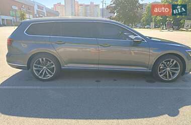 Універсал Volkswagen Passat 2016 в 
