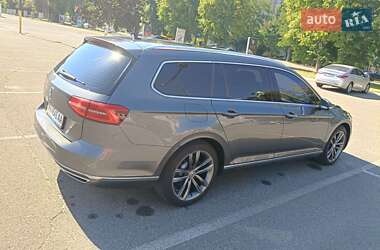 Універсал Volkswagen Passat 2016 в 