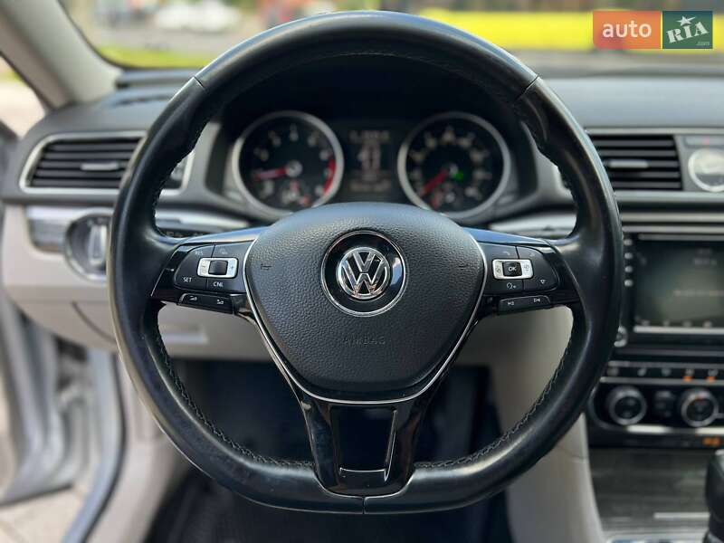 Седан Volkswagen Passat 2016 в Львове фото 11 Седан Volkswagen Passat 2016 в Львове