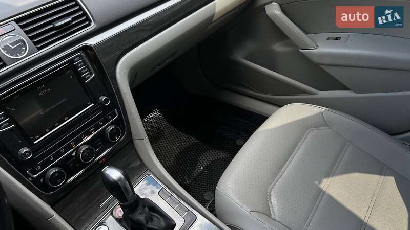 Седан Volkswagen Passat 2016 в Львове фото 21 Седан Volkswagen Passat 2016 в Львове