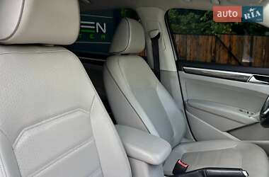 Седан Volkswagen Passat 2016 в 