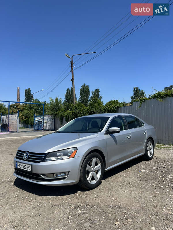 Седан Volkswagen Passat 2012 в Запорожье