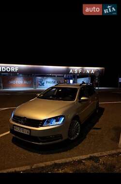 Універсал Volkswagen Passat 2013 в 