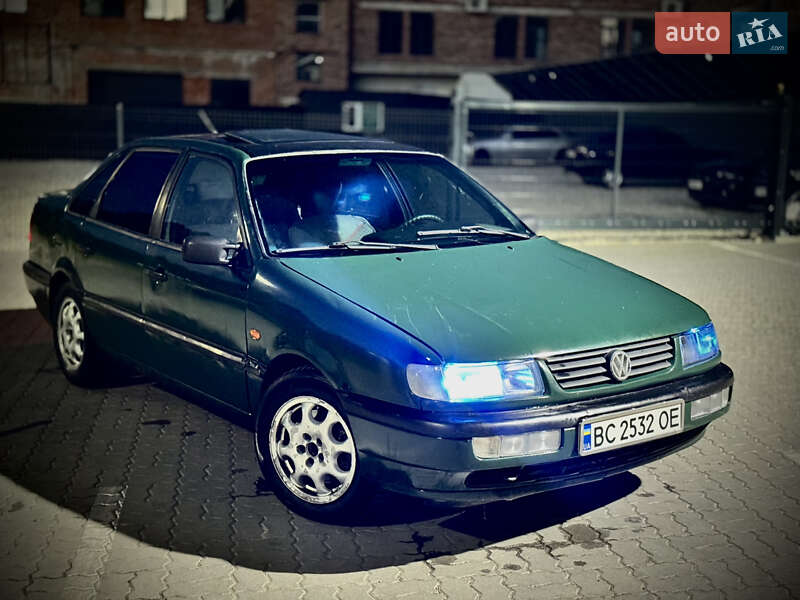 Volkswagen Passat 1994