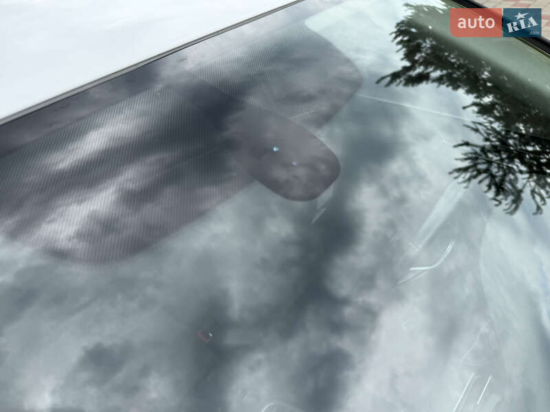 Седан Volkswagen Passat 2015 в Иршаве