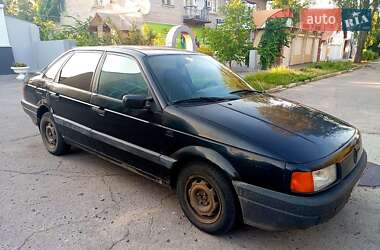 Седан Volkswagen Passat 1988 в Черкасах