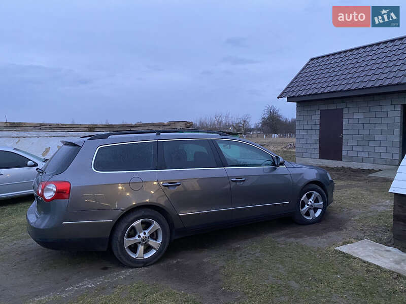 Універсал Volkswagen Passat 2005 в Березному