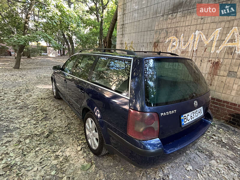 Універсал Volkswagen Passat 2001 в Одесі