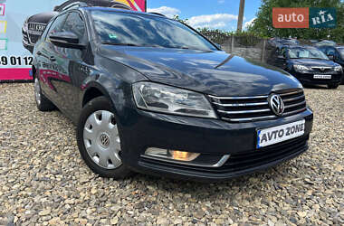 Універсал Volkswagen Passat 2011 в Коломиї
