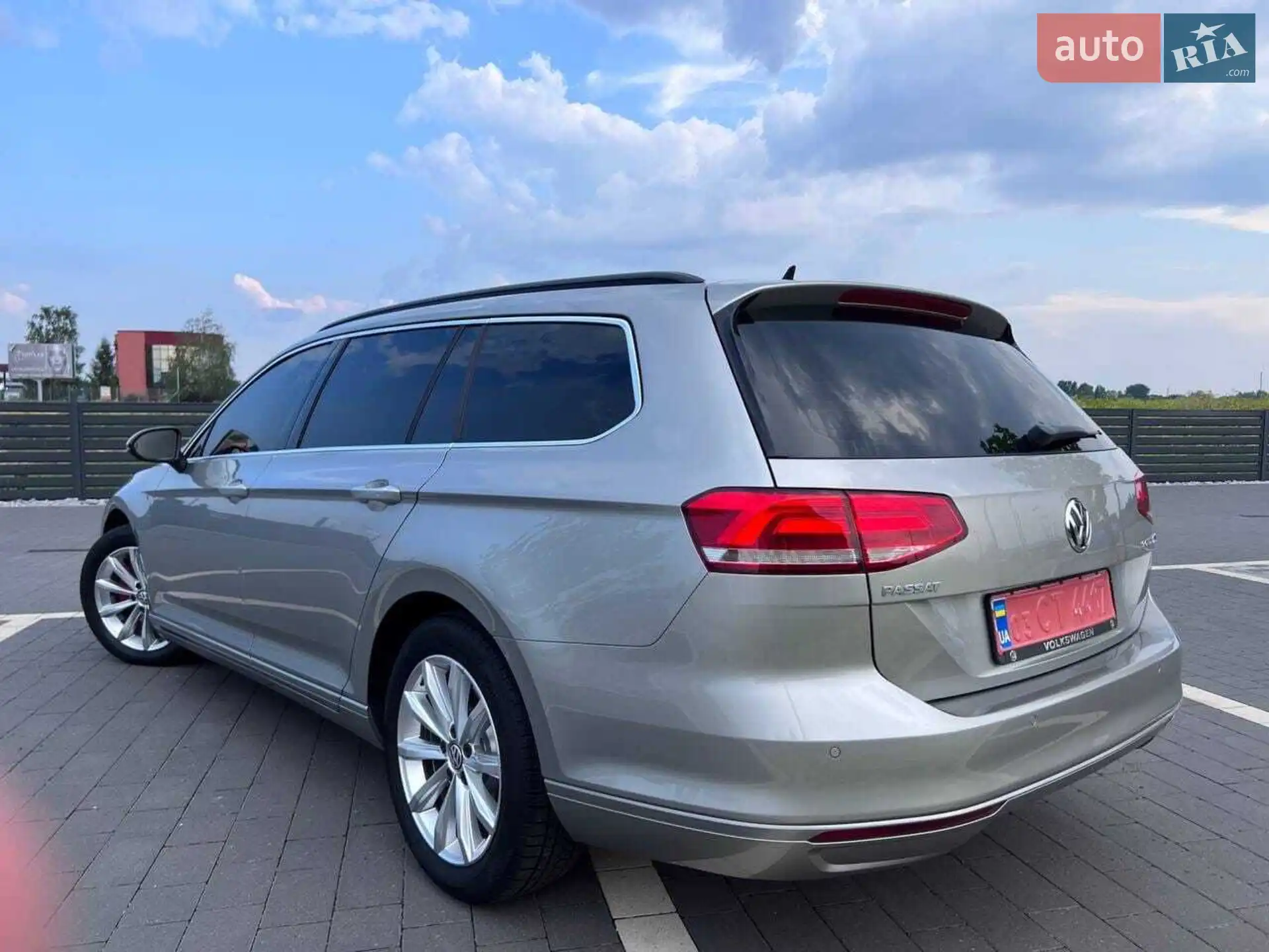 2015 Volkswagen Passat - мініатюра 11