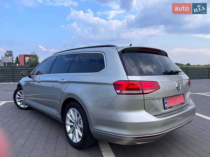 Універсал Volkswagen Passat 2015 в Хусті