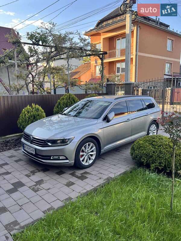 Універсал Volkswagen Passat 2015 в Хусті