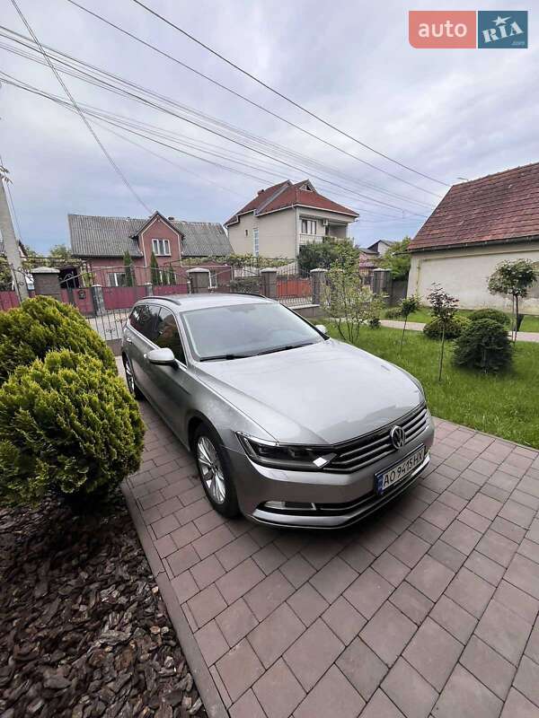 Універсал Volkswagen Passat 2015 в Хусті