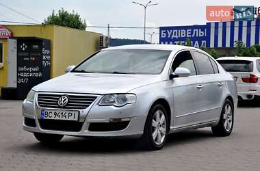 Седан Volkswagen Passat 2005 в 