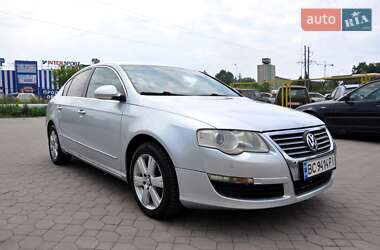 Седан Volkswagen Passat 2005 в 