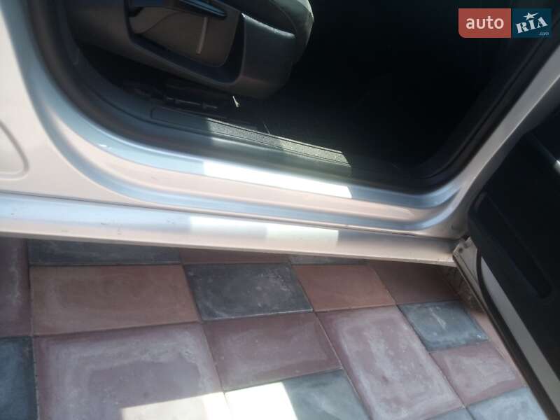 Седан Volkswagen Passat 2013 в Хмельницькому