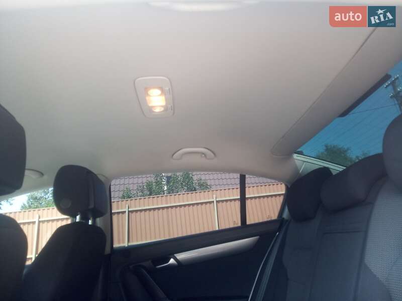 Седан Volkswagen Passat 2013 в Хмельницькому