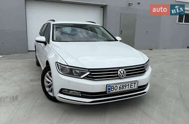 Універсал Volkswagen Passat 2015 в Тернополі